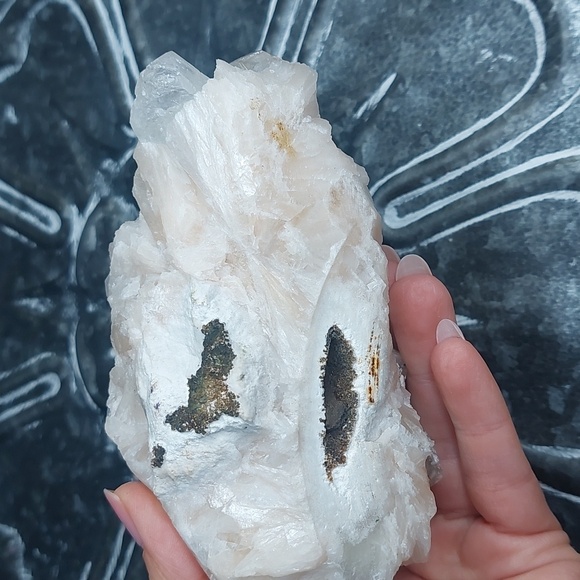 Apophyllite and Stilbite Mineral Specimen - Picture 6 of 10